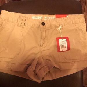 Targets Mid rise kacky shorts